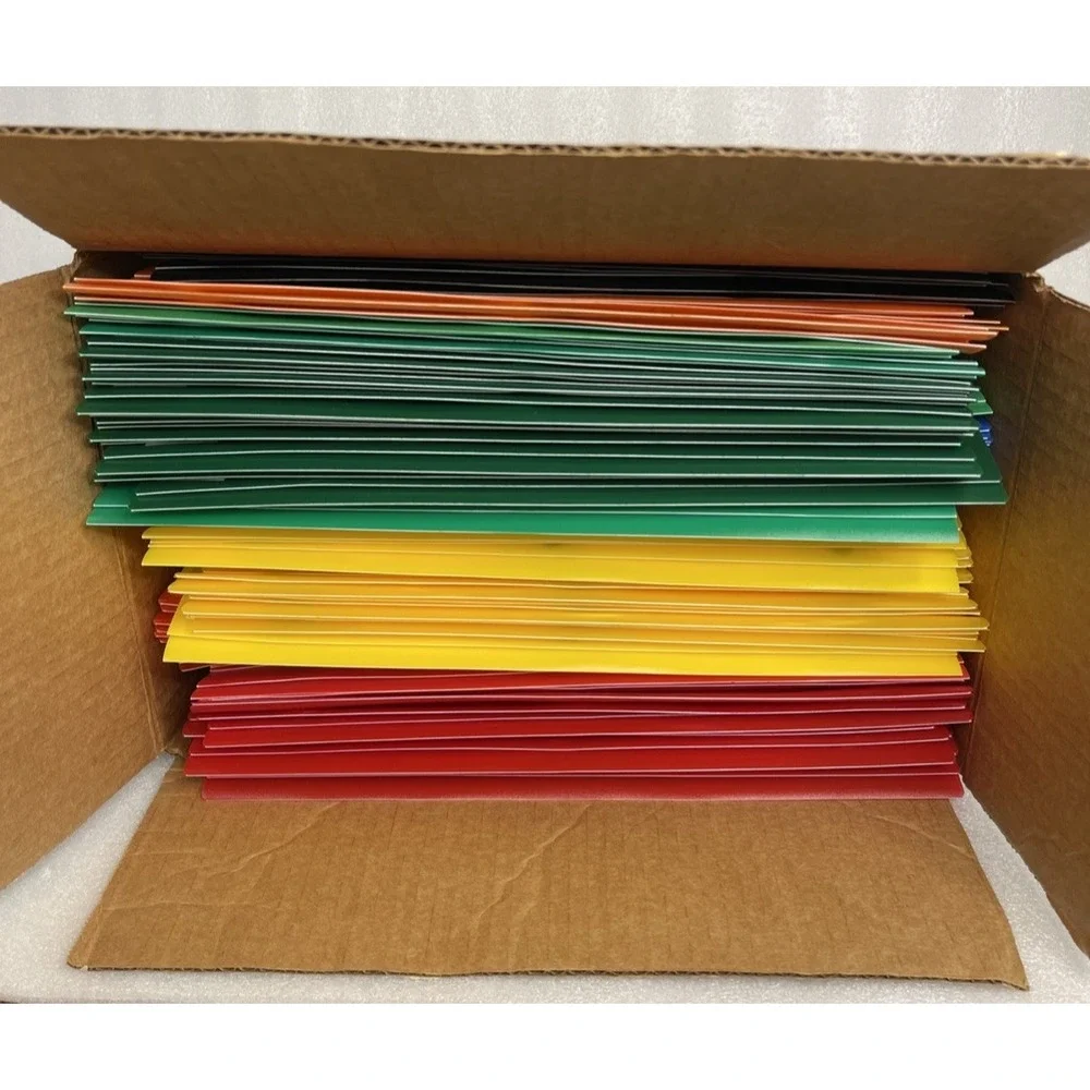 Plastic Poly Folders 2 Pocket w/ Prongs 9.4
